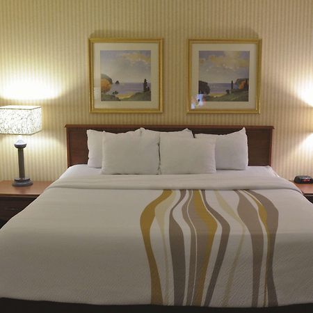 La Quinta By Wyndham Stevens Point Hotel Luaran gambar